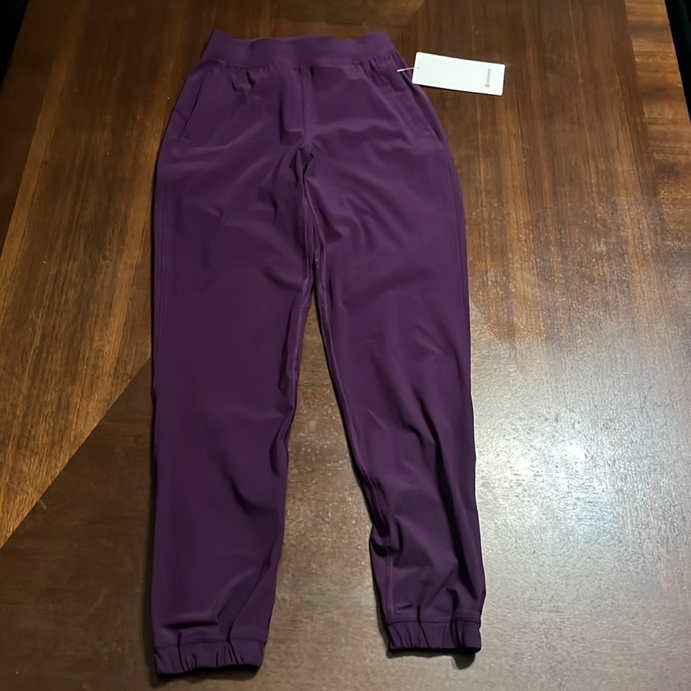 Lululemon Adapted State High-Rise Jogger *Full Length
Dramatic Magenta - Picture 8 of 10
